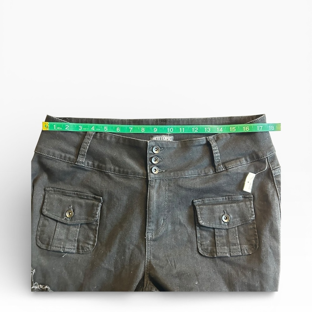 Hot Topic Black Buttoned Pants - Picture 4 of 10